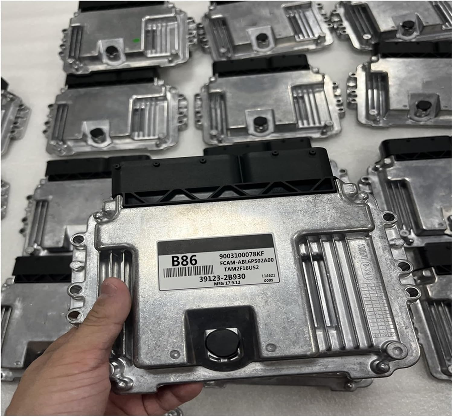 39123-2B930 ECU 車エンジン コンピュータ ボード 電子制御